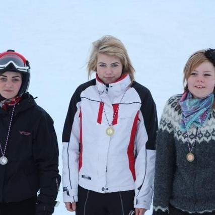 Sigurvegarar í stórsvigi í 13-14 ára flokki stúlkna. 
1. María Bjarnadóttir 
2. Vaka Arnþórsdóttir
3. Gunnhildur Daðadóttir