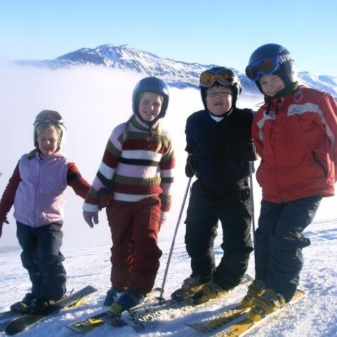 Sólrún, Elísabet, Elvar Óli og Sindri með frábæra fjallasýn