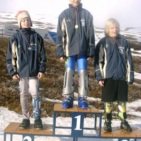 Sigurvegarar í svigi 6.-7.bekkjar: 1.Unnar, 2.Stefán Daði og 3.Sigurður Haukur