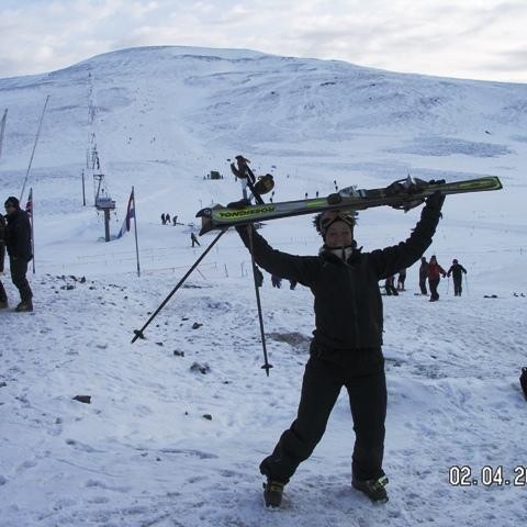 Harpa Rut var í góðum gír og tók þátt í sviginu á bæði FIS mótunum og Landsmótinum og stóð sig eins og hetja.