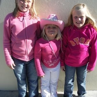 Bleiku skvísurnar :-)