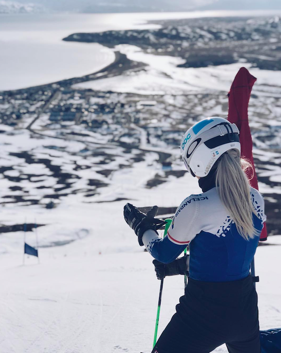 Mynd tekin af Andreu í Böggvisstaðafjalli um páskana, þar sem hún stundaði æfingar.