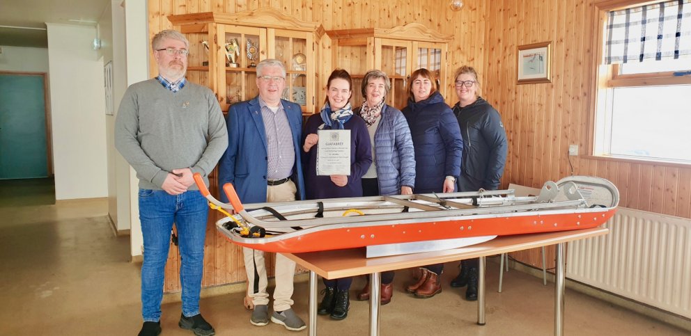 F.v.
Gunnar Árni Jónsson, formaður Lionsklúbbsins Hræreks, Símon Páll
Steinsson, gjaldkeri Lionskl&hellip;