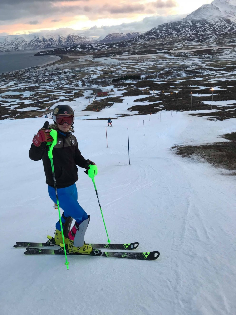 Sturla Snær sáttur með færið í fjallinu..