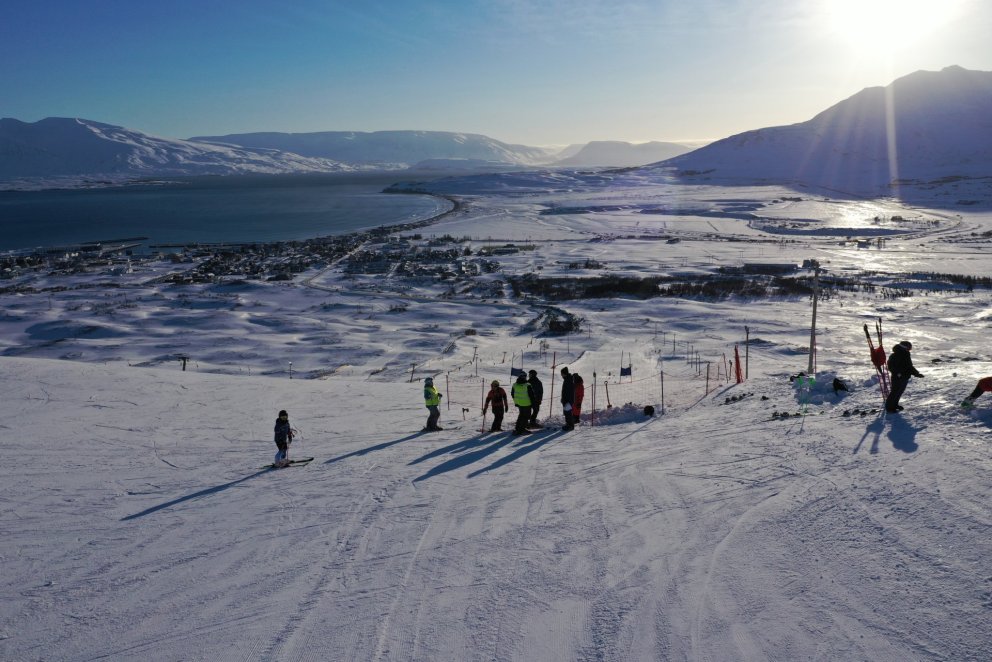 Svig mót um helgina og flott veðurspá.