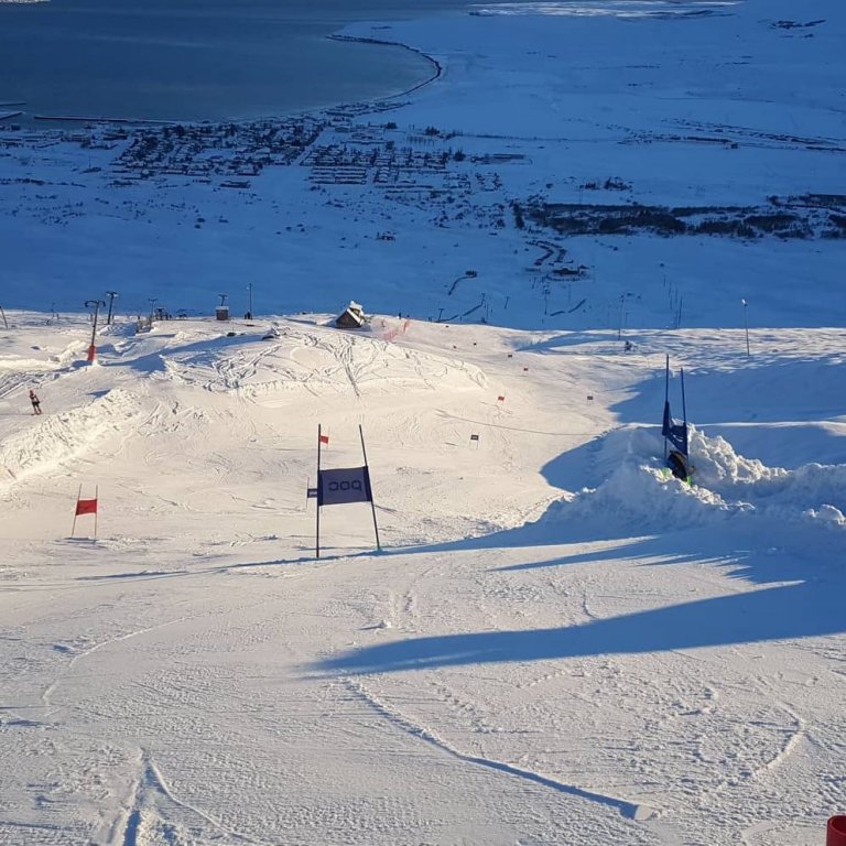 Frábærar aðstæður á sunnudegi, -13°C og svo lét sólin sjá sig um miðjan dag.