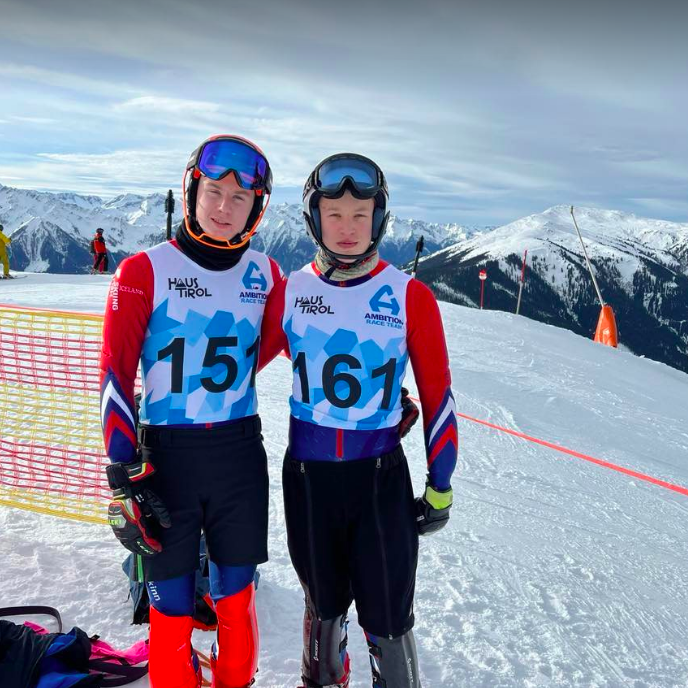 Torfi og Dagur á keppnisstað PASS THURN - Austurríki í upphafi keppnisdags (20/12/22)