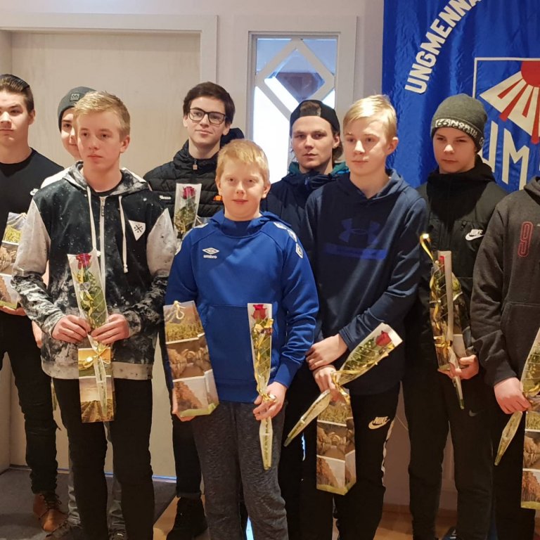 Drengirnir sem hlutu tiltla á síðustu skíðavertíð.